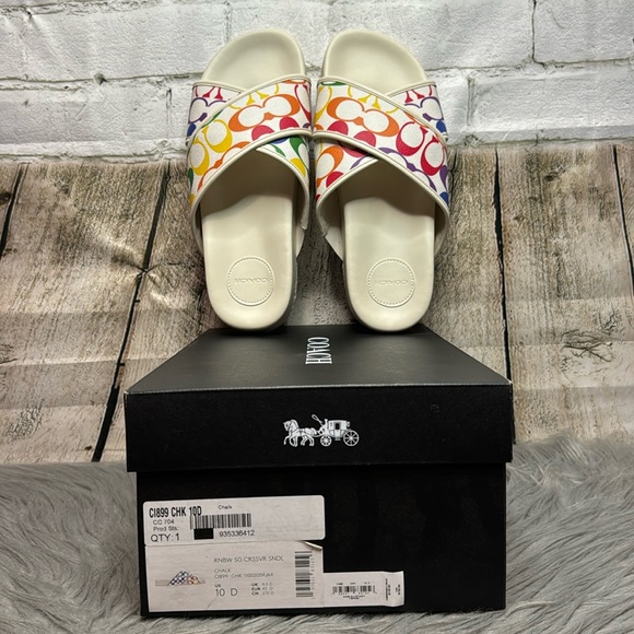 COACH - Sandals w/ the box - Picture 2 of 6